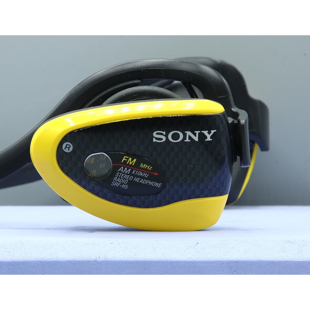 Sony SRF-H5 Yellow AM/FM Sports Walkman Headset Radio Mega Bass Stereo